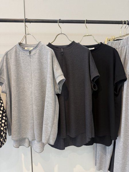 画像1: ●期間限定●ご予約10倍ポイント●【Margaux Vintage】●フロントジップカットソー（予約/7-8月） (1)