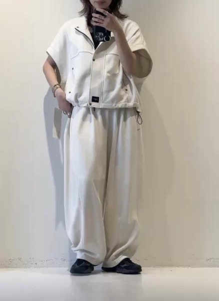 画像2: ●期間限定●ご予約10倍ポイント● ayane 【5/18 LIVEアイテム】軽量裏毛サイドタックパンツ（予約/9-10月） (2)