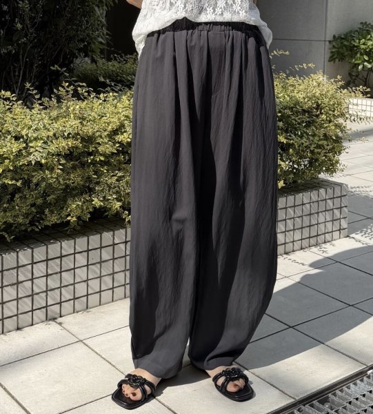 画像1: ●生産枠限り●ご予約5倍ポイント● 【6/1 LIVEアイテム】タックボリュームパンツ（CNシリーズ/セットアップ可能）（予約/7-8月） (1)