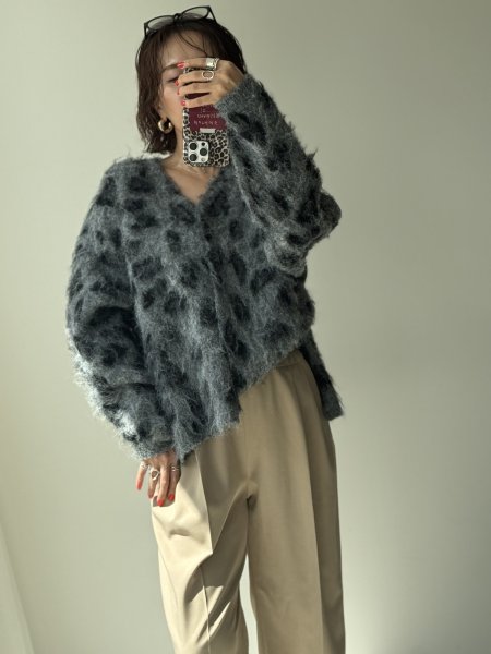 画像3: ●あの！大人気レオパカーデが新しくなって再登場！！期間限定/ご予約10倍ポイント●【7/11 LIVEアイテム】前後2WAY肉厚シャギーレオパカーデ（予約/10-11） (3)